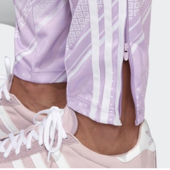 ADIDAS Superstar Track Pants- Purple Glow. Size XS - Picture 6 of 13
